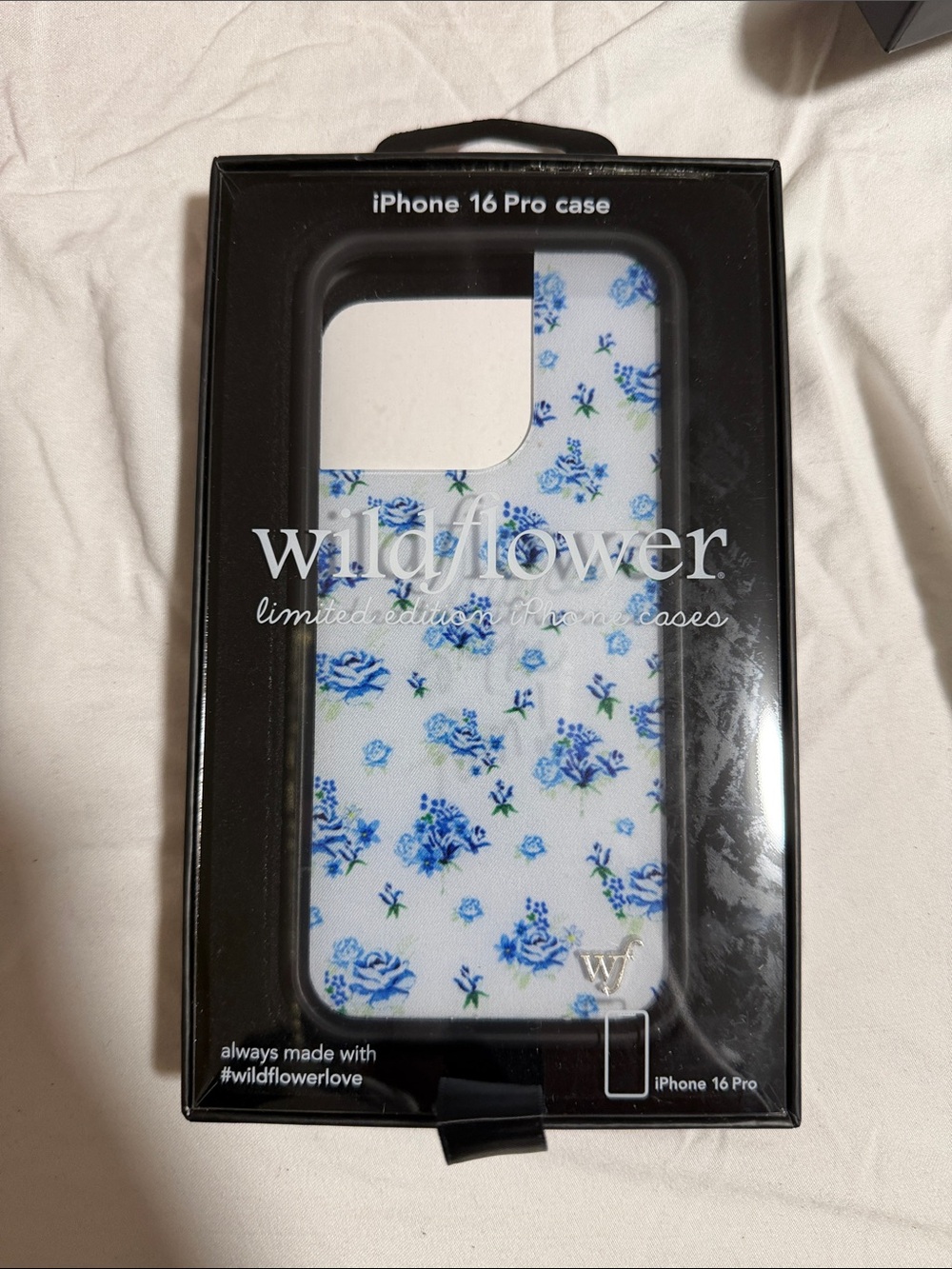 Wildflowers Blue & White Floral iPhone 16 Pro Case